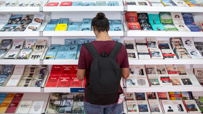 Semana del Libro en Catalán. Moll de la Fusta de Barcelona