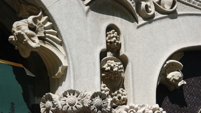 Drac. Casa Lleó Morera Barcelona