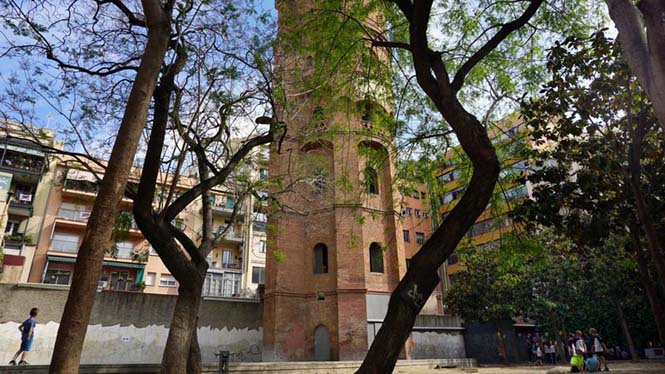Torre de las aguas del Eixample. Barcelona