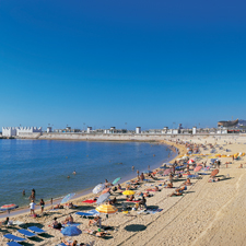 Nova Icària Beach