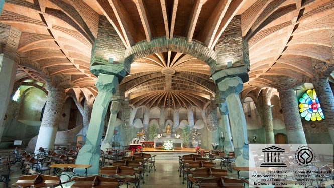 Cripta Colònia Guell. Santa Coloma de Cervelló. Barcelona
