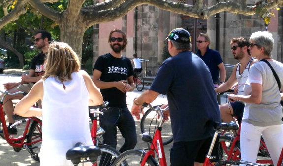 tour guiado en bicicleta en Barcelona