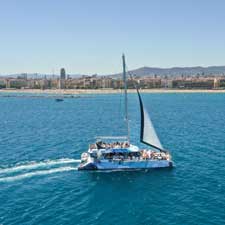 catamarán ecológico en Barcelona 