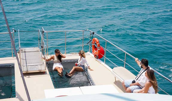 catamarà ecológic a Barcelona
