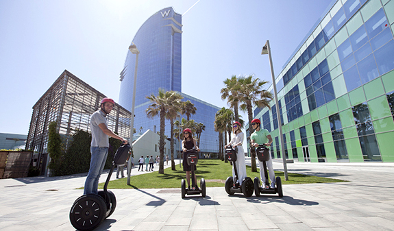 grup en segway a la Barceloneta