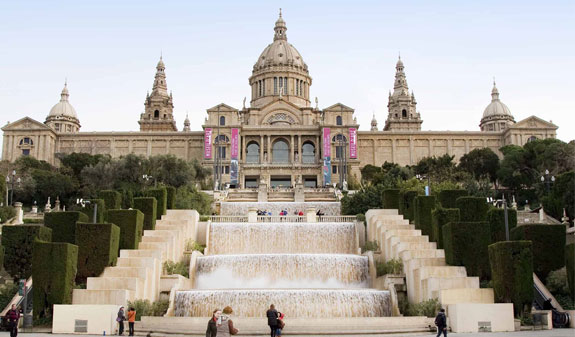 modernist painting at the Museu Nacional d'Art de Catalunya in Barcelona
