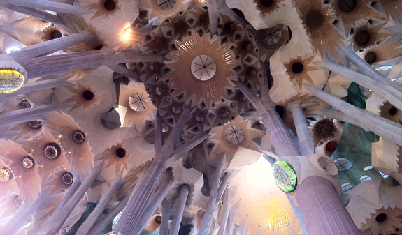 Sagrada Família Barcelona interior
