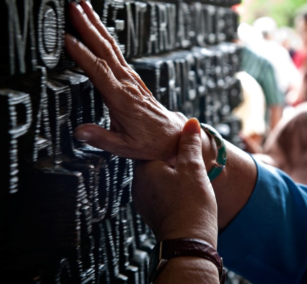 Sagrada Família launches new audioguides for visitors with visual disabilities